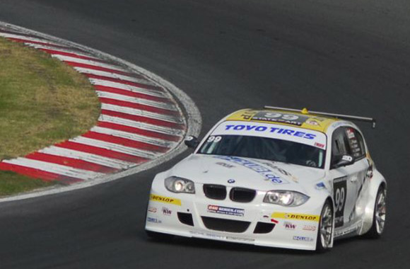 Forr�s: BMW