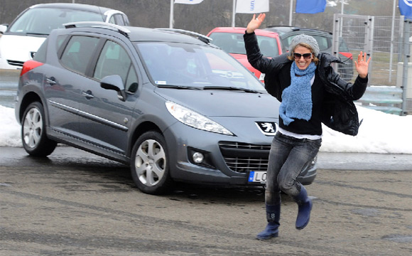Forrás: Peugeot Forrás: Peugeot