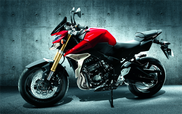 Forr�s: Suzuki