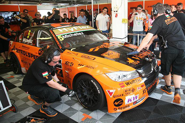 Forrás: Zengo Motorsport Forrás: Zengo Motorsport