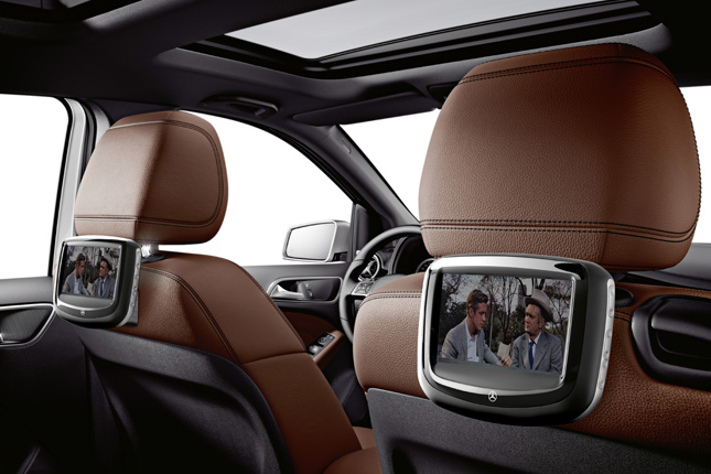 Forrás: Mercedes-Benz Forrás: Mercedes-Benz